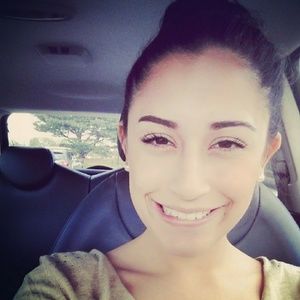 Meet your Posher, Sofia